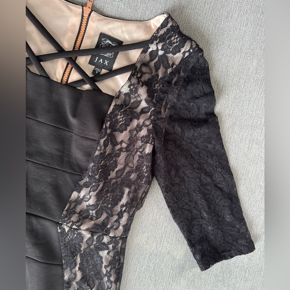 Jax Women’s Lace and Caged Dress Size:4 - Picture 4 of 8